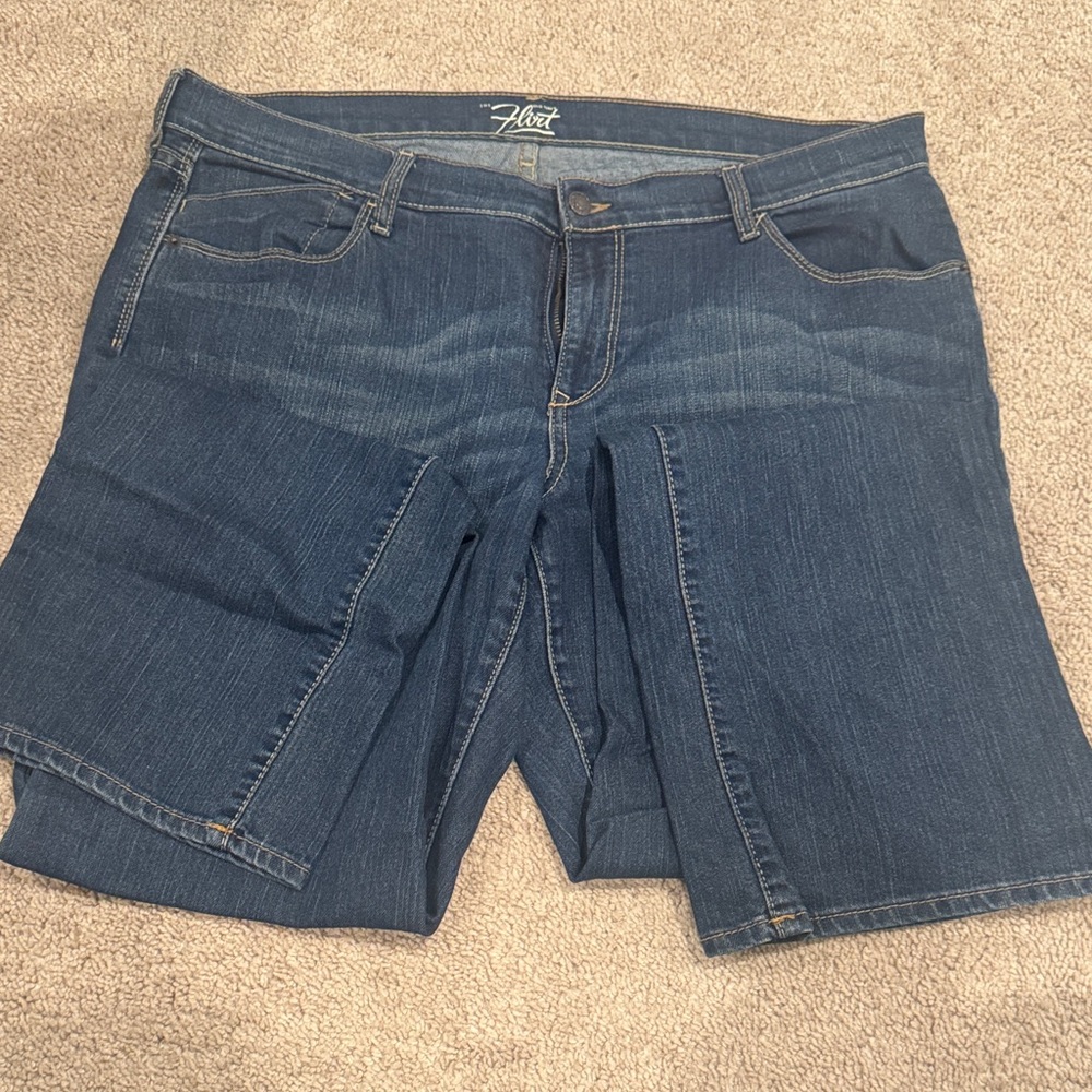 Old Navy Women's Flirt Boot Cut Blue Denim Jeans